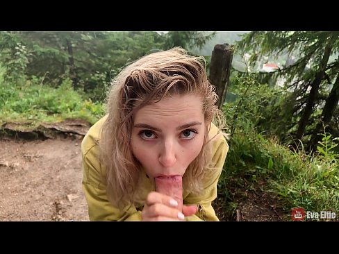 ❤️ Gadis swallows cum sanggeus blowjob umum - Eva Elfi ❤ vk porno di urang ❌